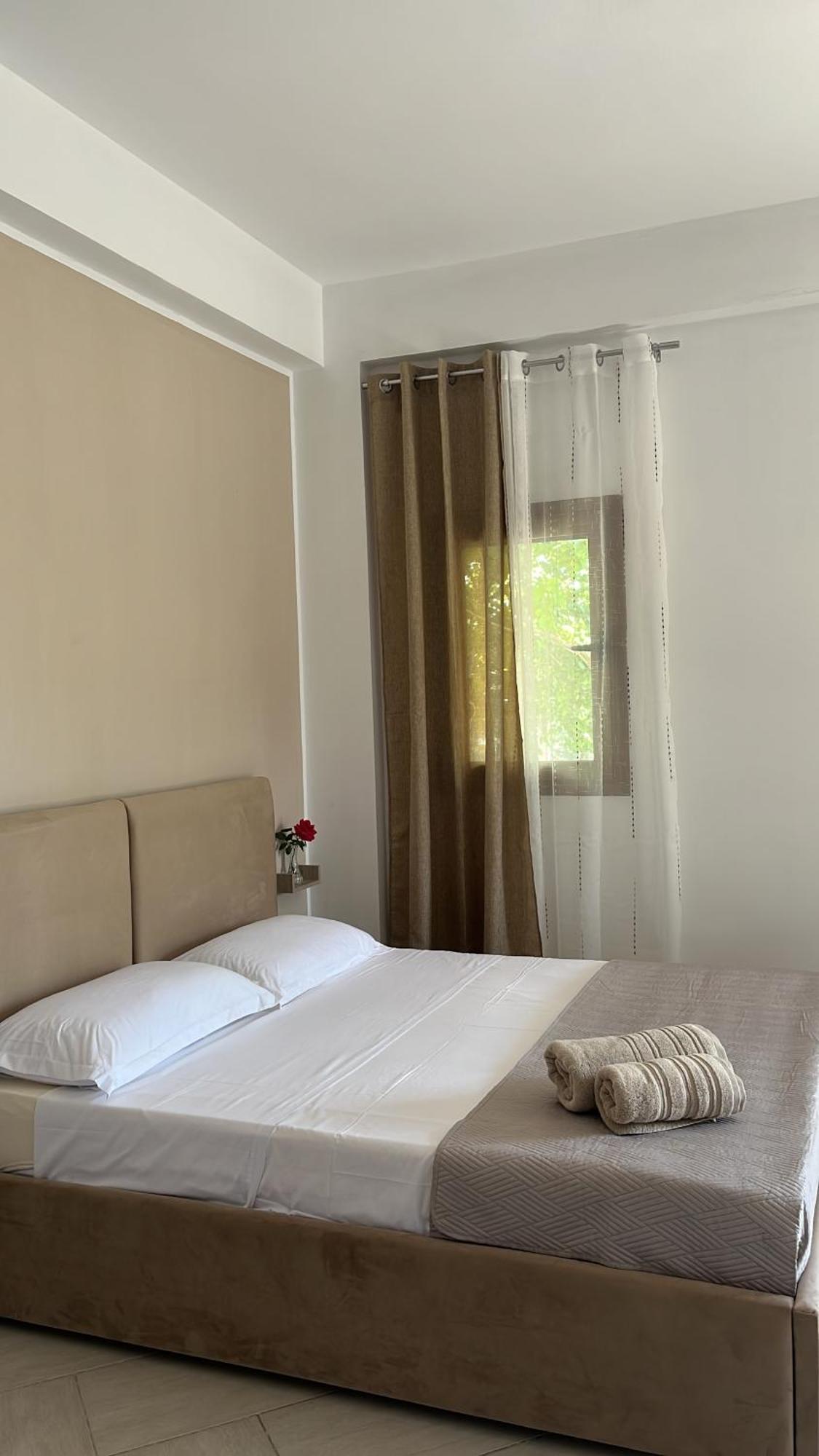 Blossom Apartments Влёра Экстерьер фото